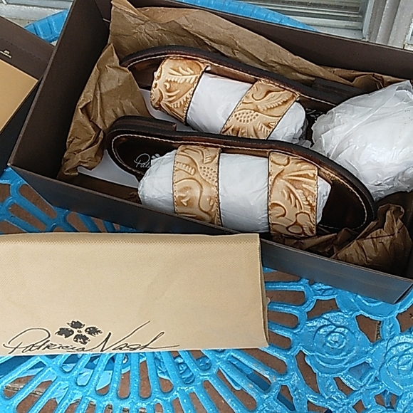 Patricia Nash Flair Sandal - Picture 8 of 9